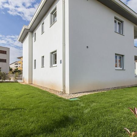 Viras Luxury Holiday Premantura Exterior photo