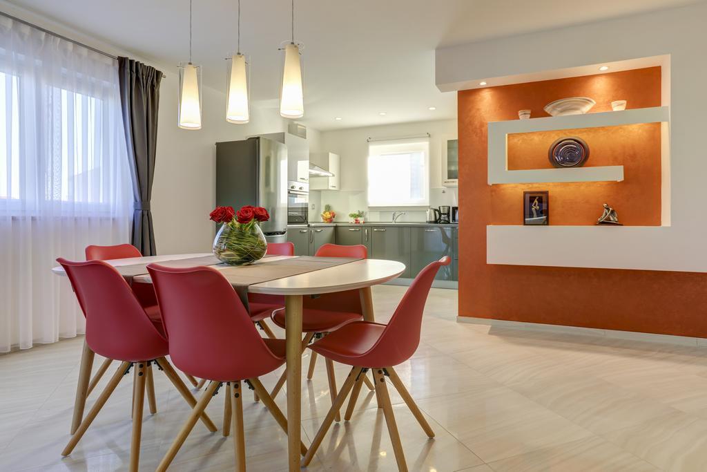 Viras Luxury Holiday Premantura Exterior photo
